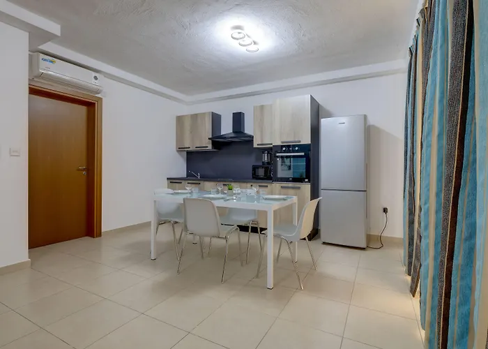 מלון דירות Tigne Suites סליאמה