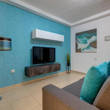 Tigne アパートホテル