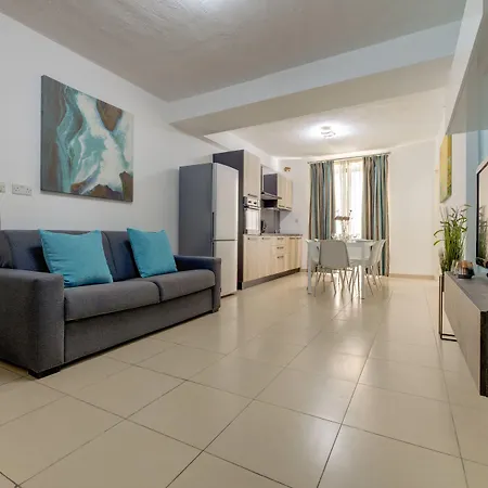 Tigne Suites 4* סליאמה