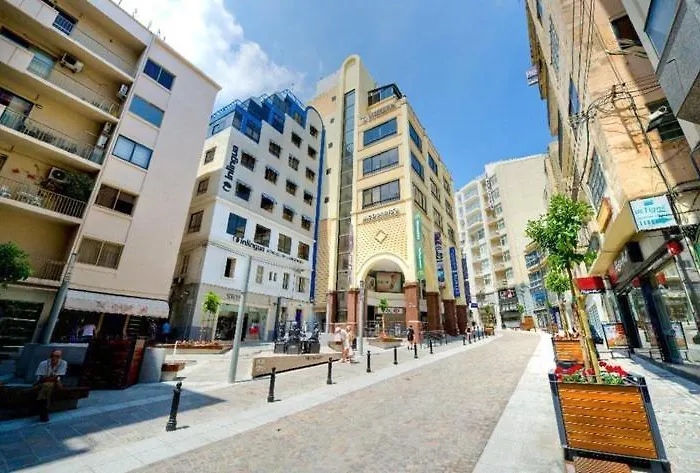 Tigne 公寓式酒店 斯利马